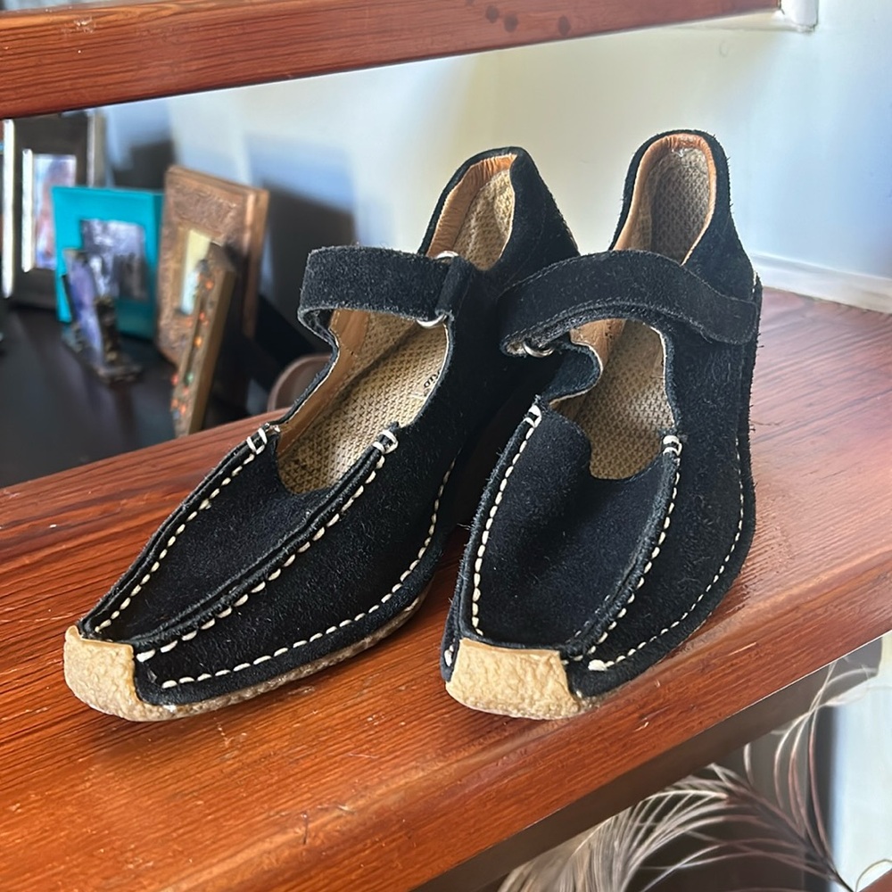 Summer Rio beautiful suede platform shoes